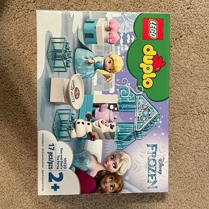 Frozen Lego set and matching cards